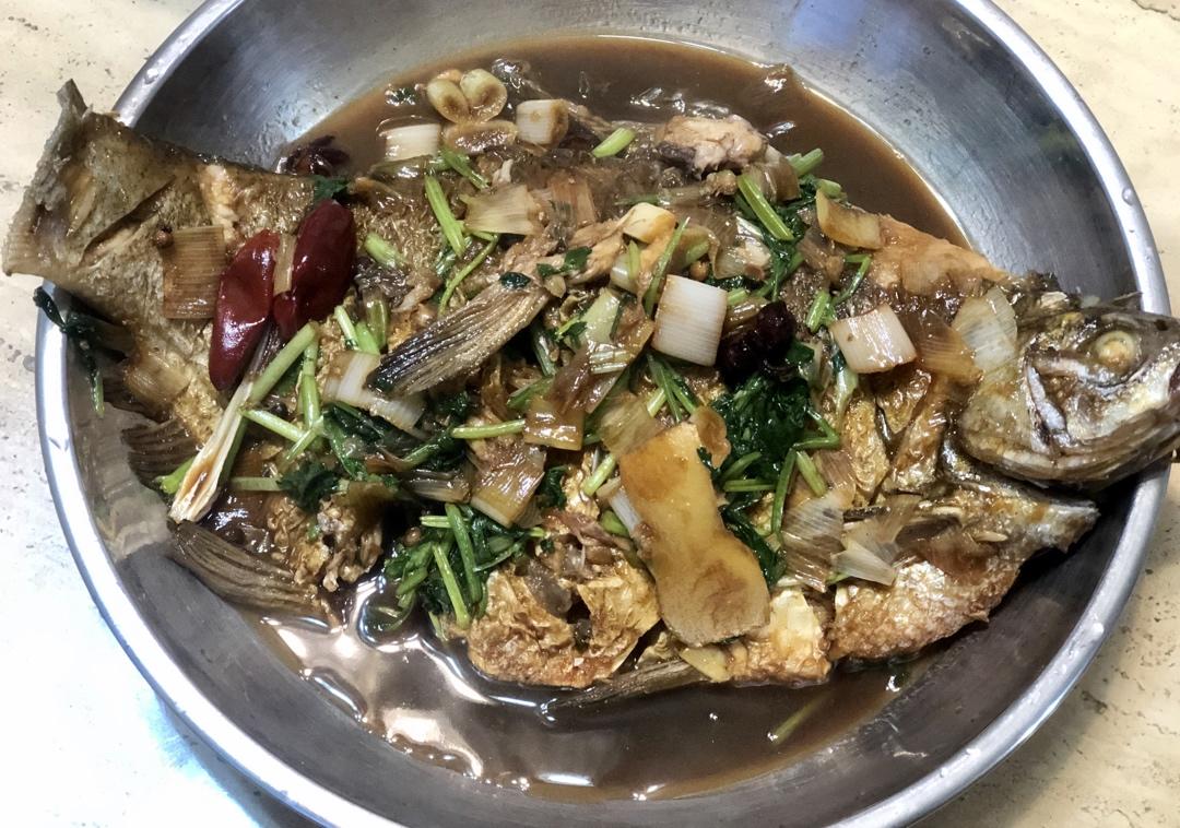 红烧鳊鱼（武昌鱼）