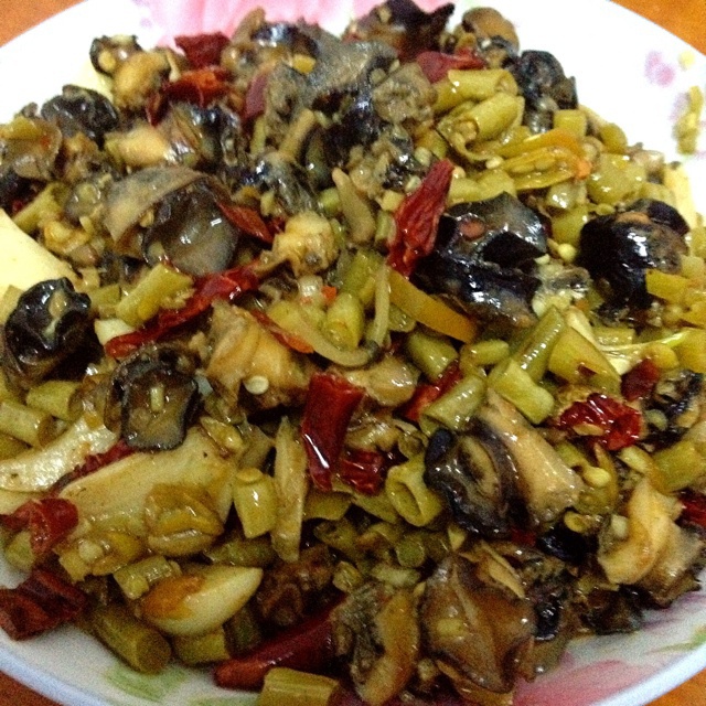 酸豆角炒肉末