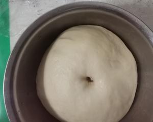 紫薯系-毛毛虫🐛面包的做法 步骤4
