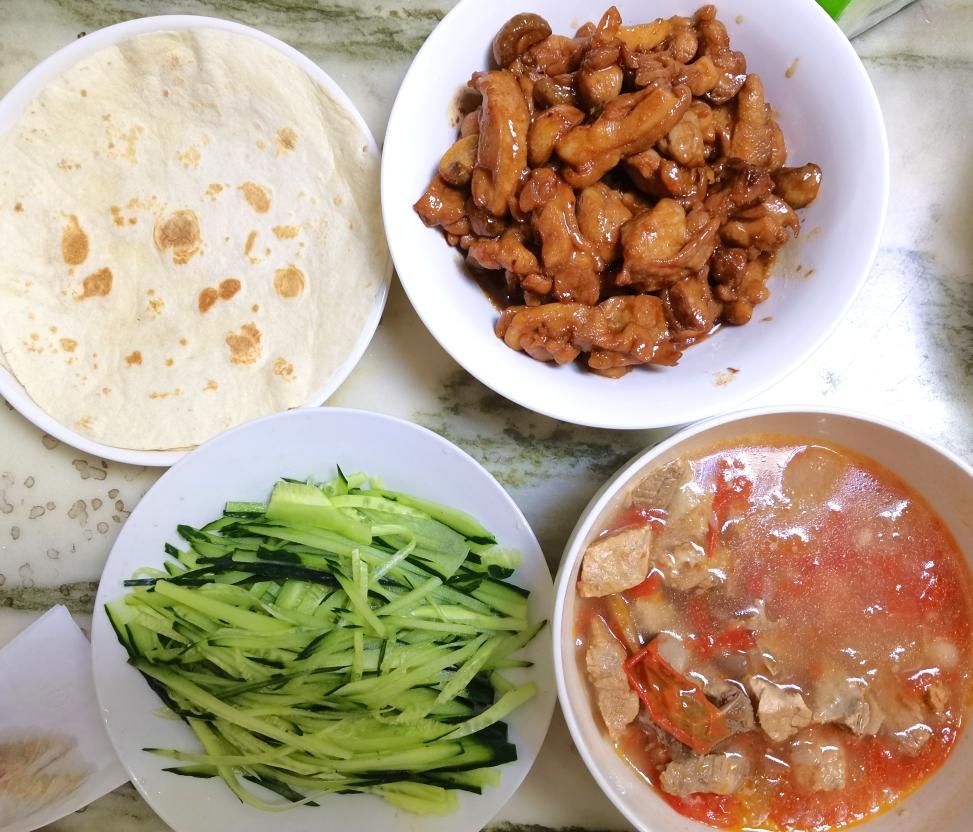 照烧鸡腿卷饼的做法