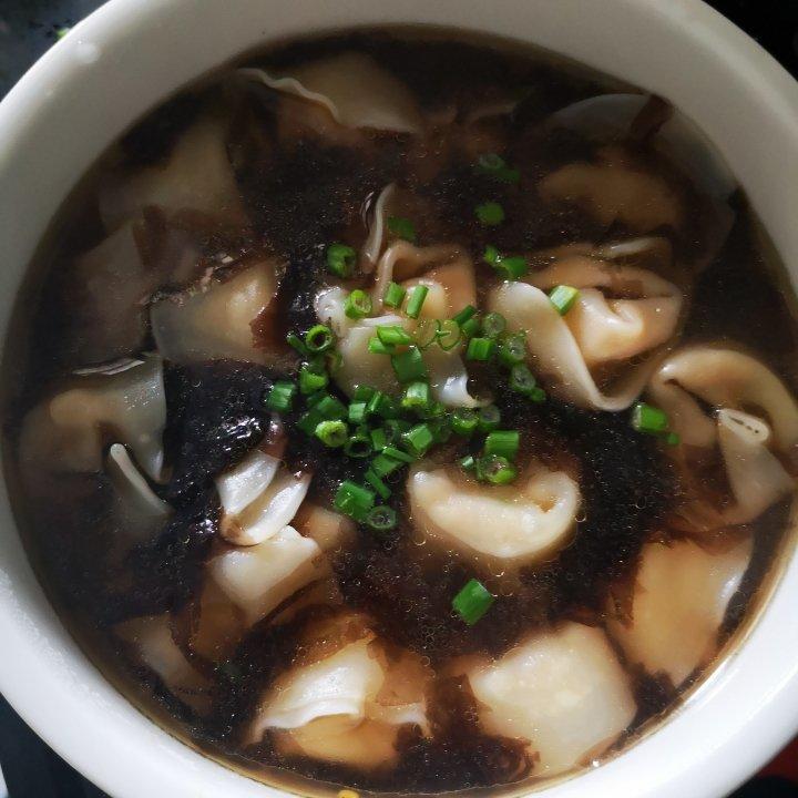 三鲜小馄饨