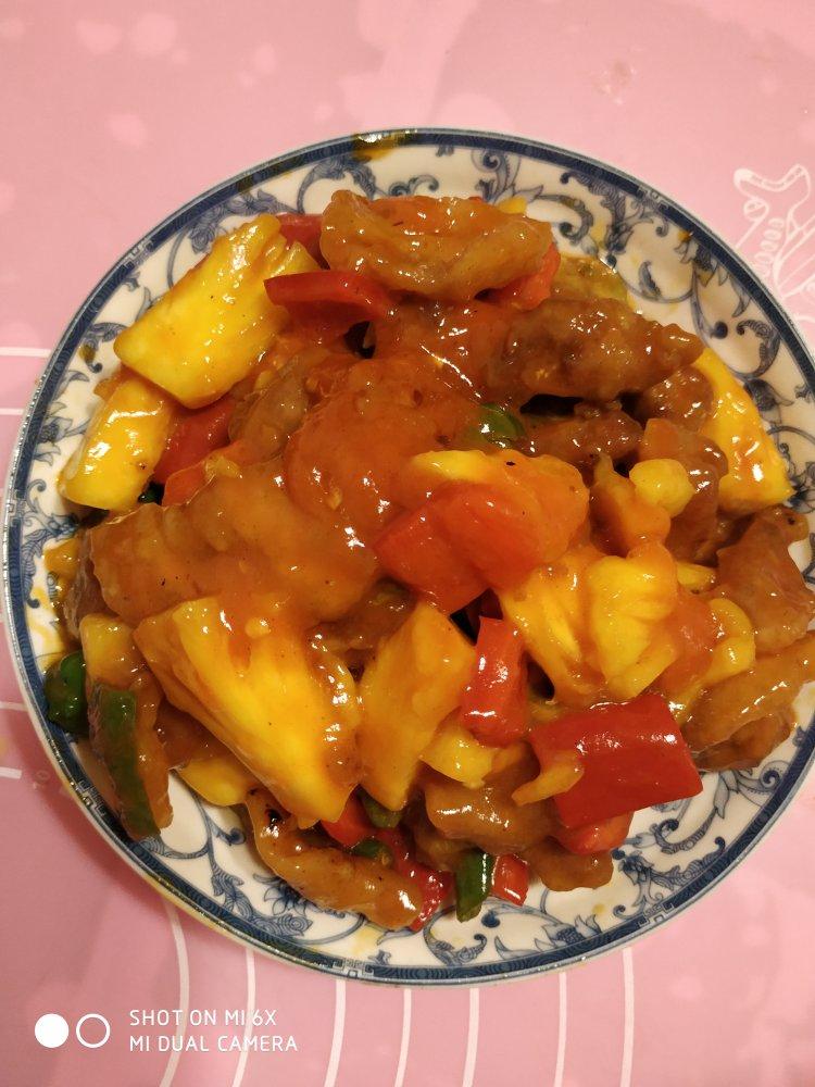 菠萝咕噜肉