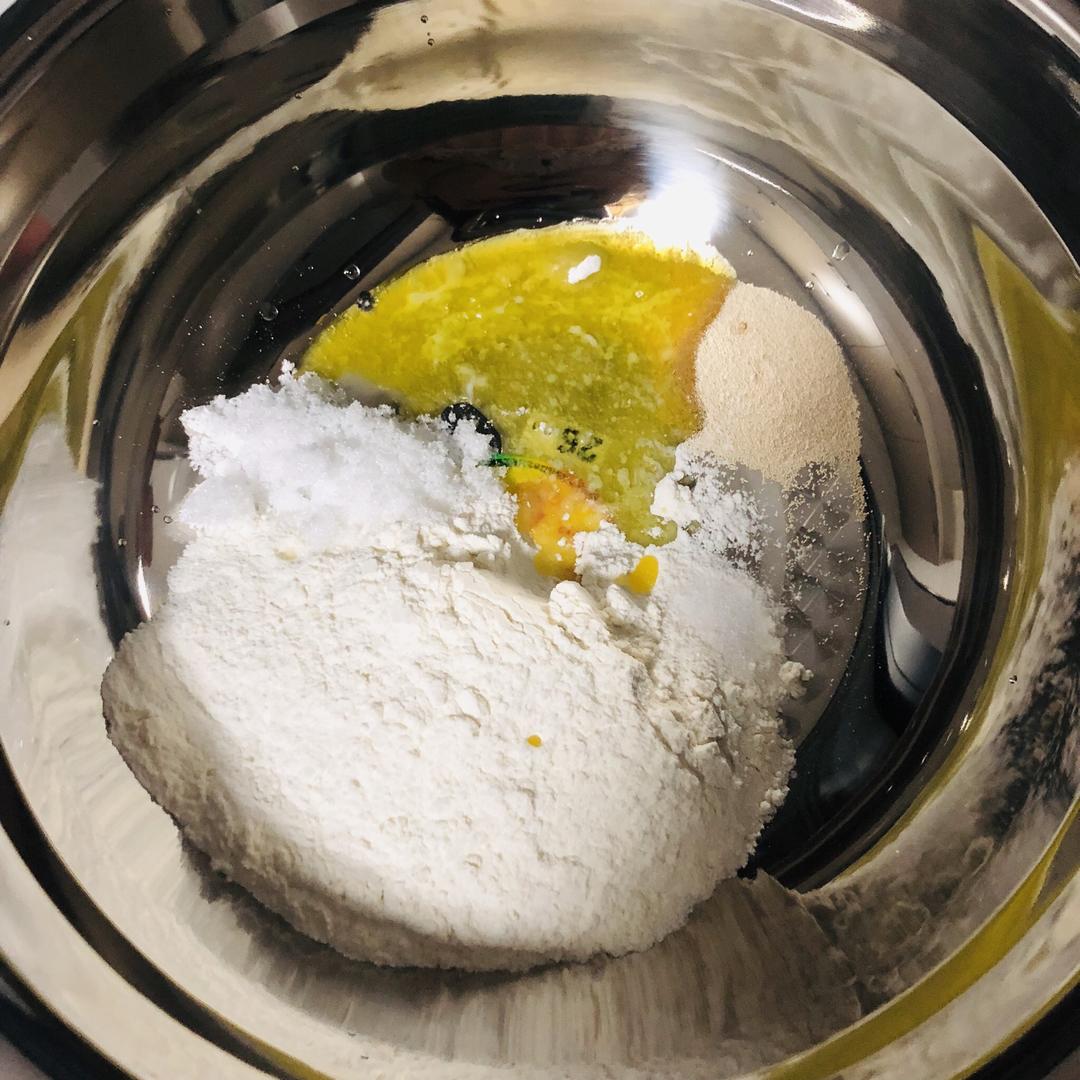 纯奶手撕吐司的做法 步骤1