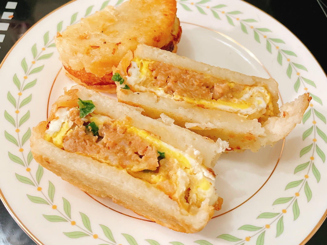 早餐霸王~沉甸甸鸡蛋汉堡