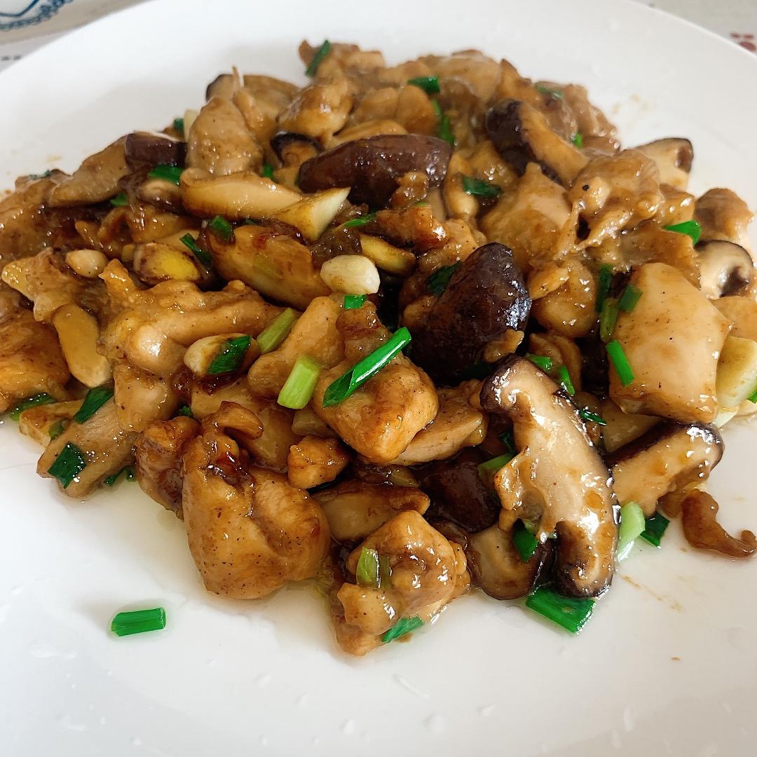 香菇滑鸡