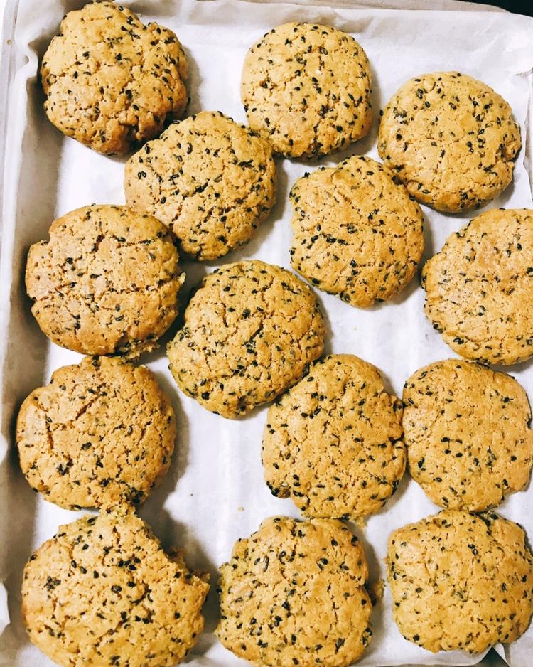 椒盐芝麻酥（北鼎食谱）