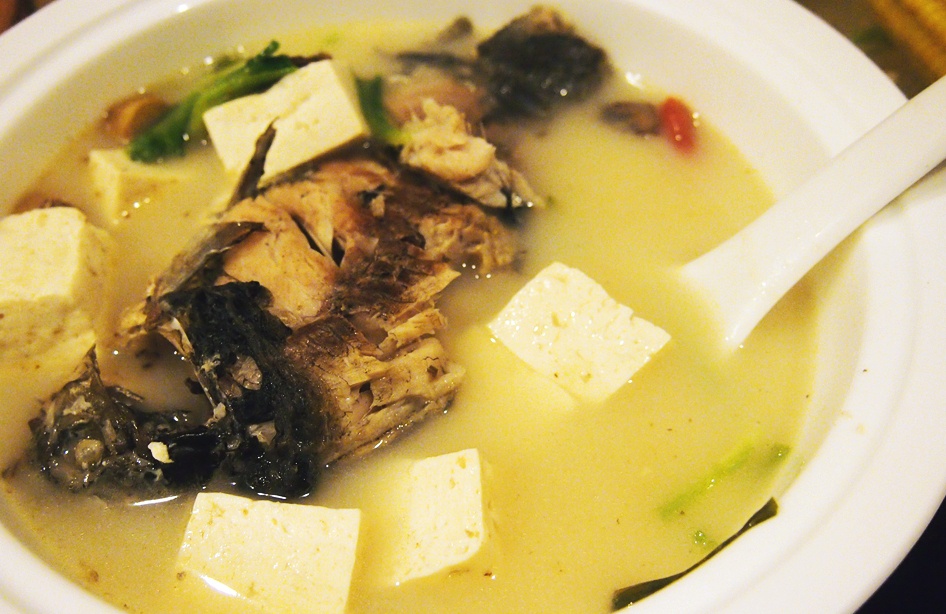 鲫鱼豆腐汤