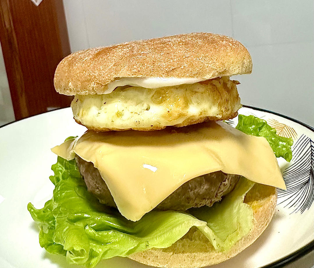 猪柳蛋麦满分 —英式玛芬胚English muffin
