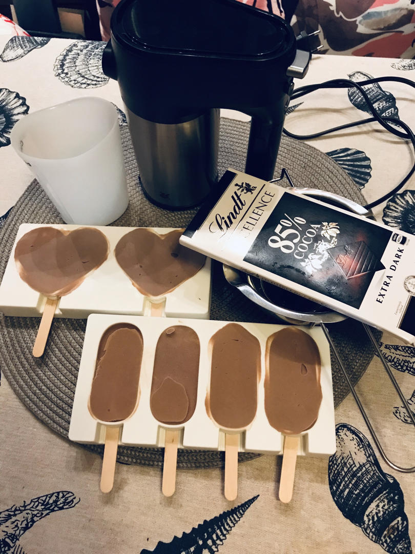梦龙巧克力雪糕