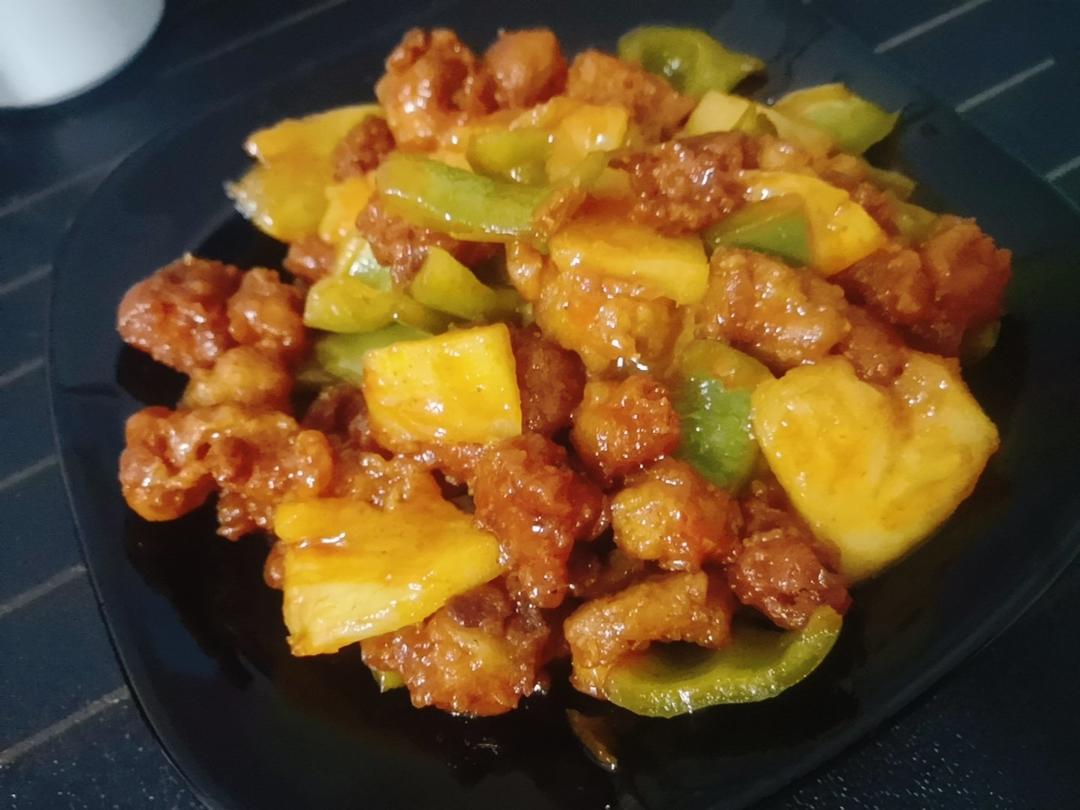 菠萝咕噜肉