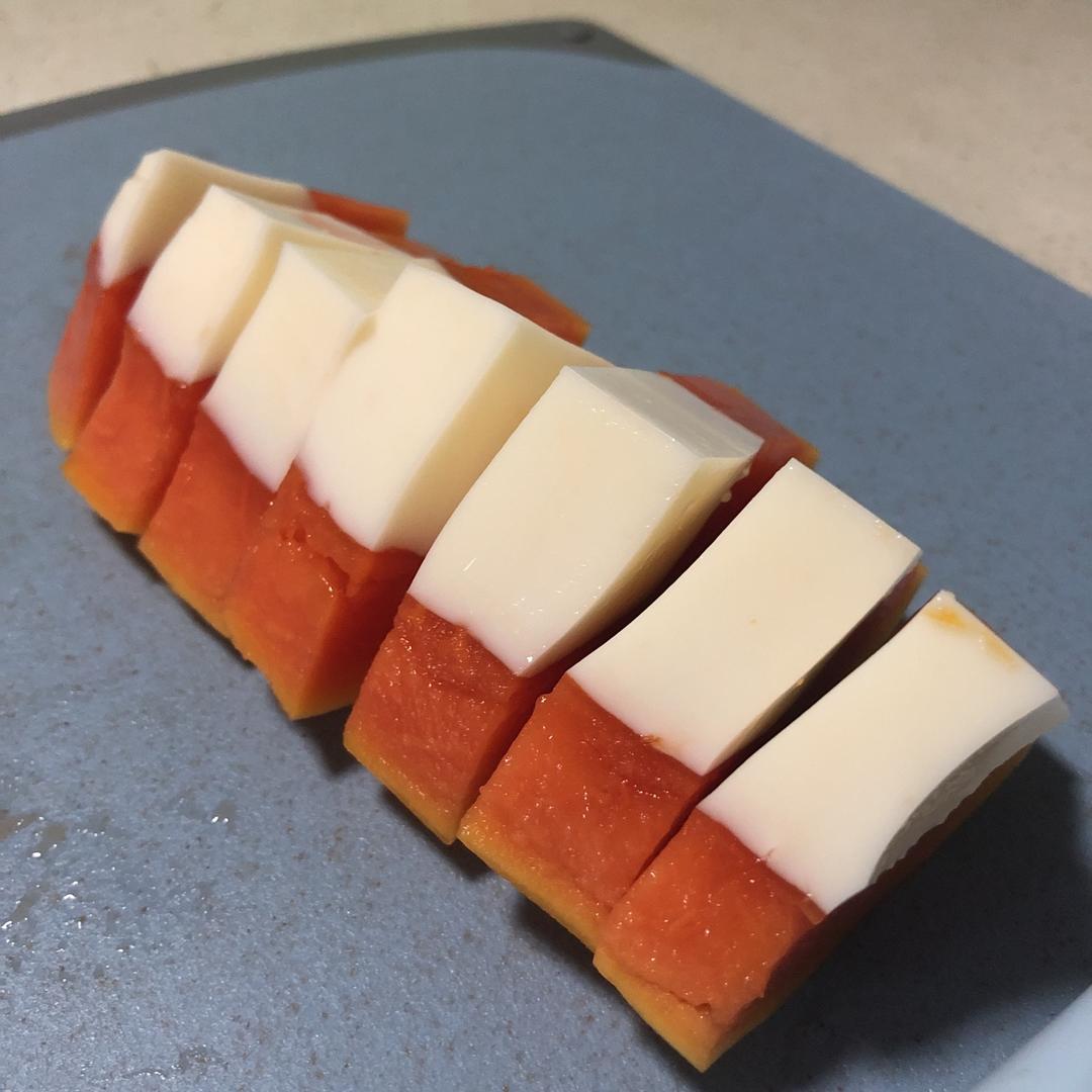 牛奶木瓜冻