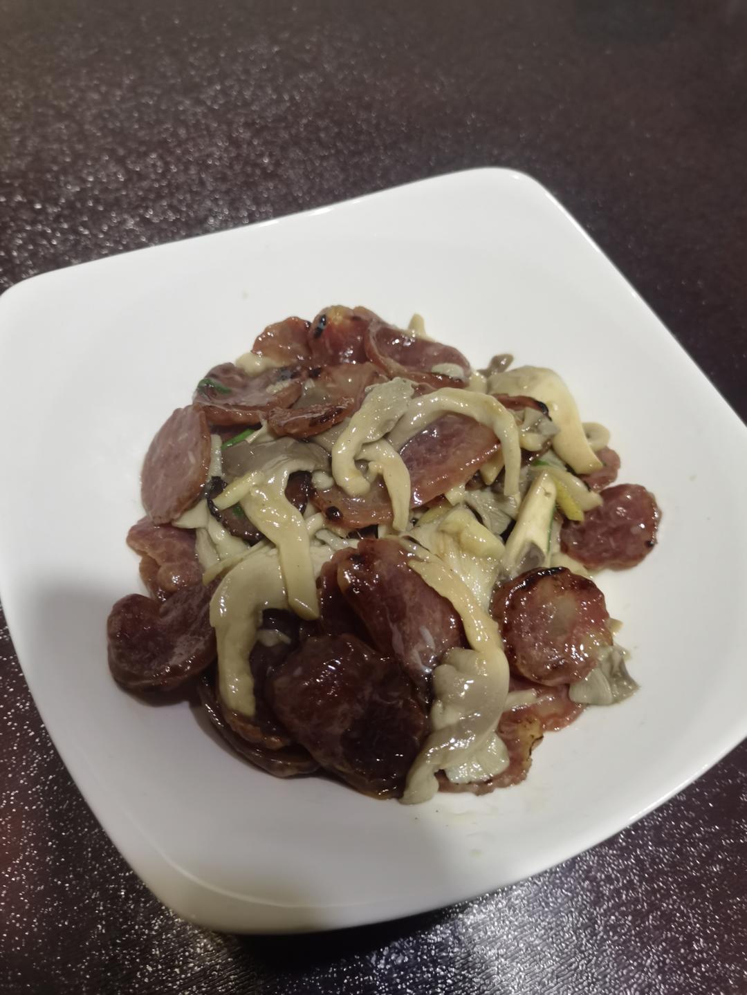香菇炒腊肠