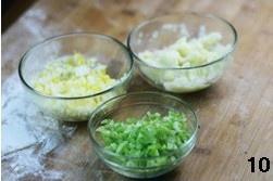 网纹芹菜沙拉包的做法 步骤10
