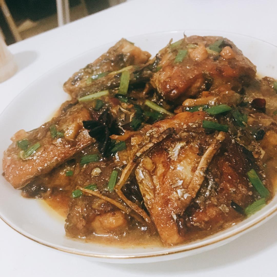 红烧带鱼