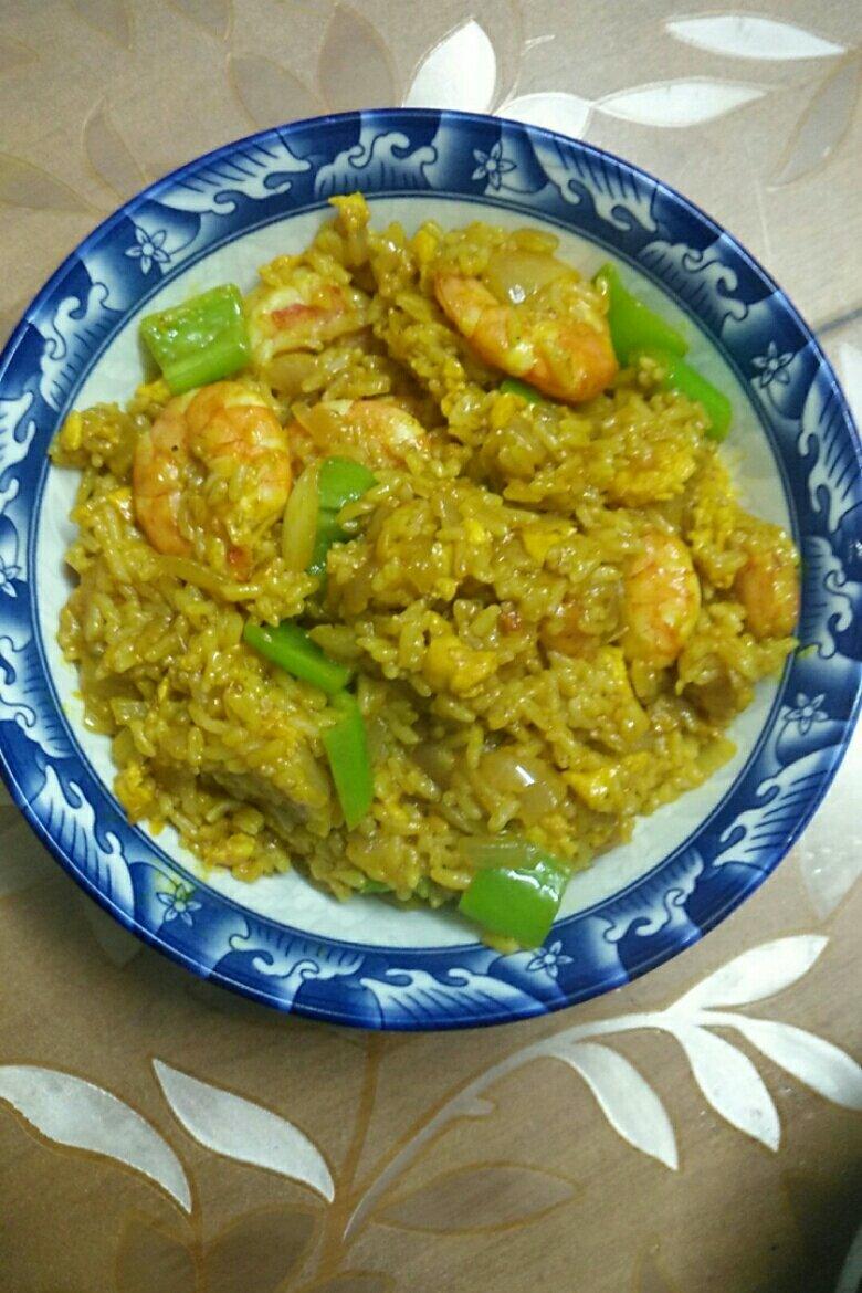 咖喱海鲜炒饭