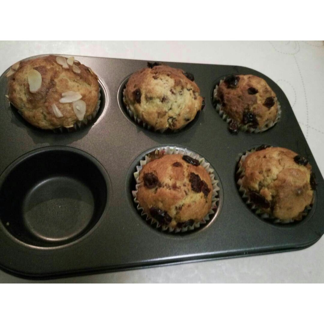 少女心的香蕉蔓越莓玛芬