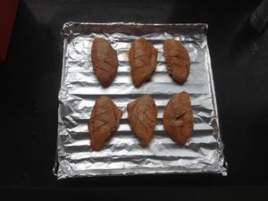 蜜汁烤鸡翅（烤箱版奥尔良烤翅）【诱食】的做法 步骤2