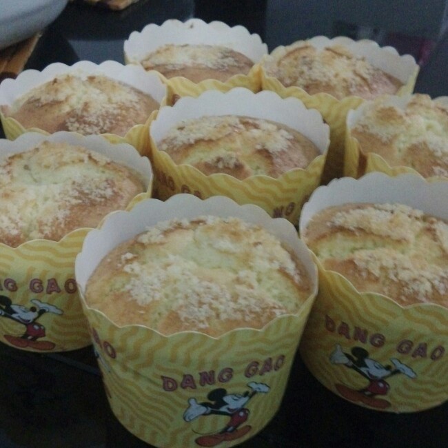 不会回缩的纸杯蛋糕--海氏烤箱定制