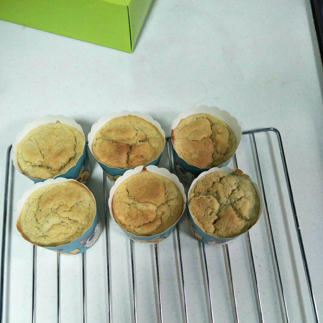 婴儿香蕉蛋糕(无糖无油无水版)