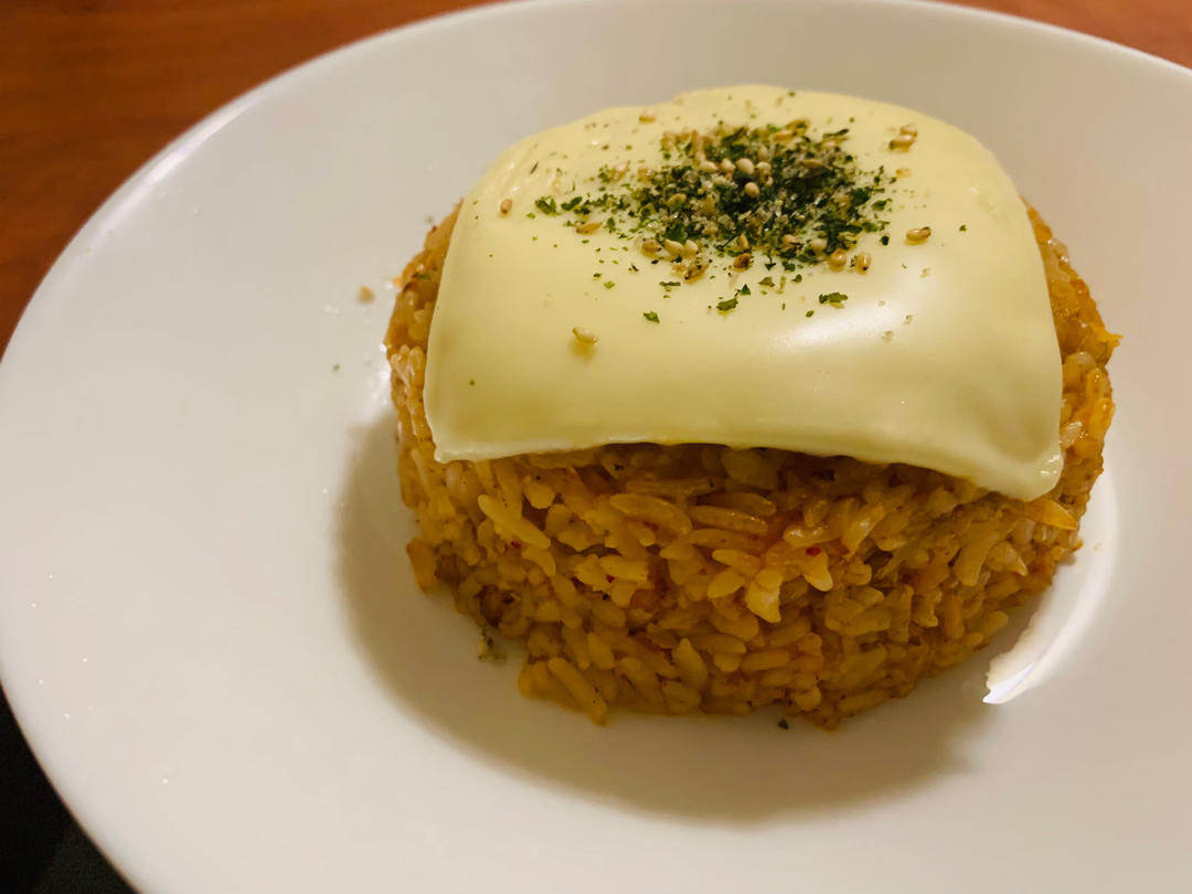 芝士辣白菜炒饭