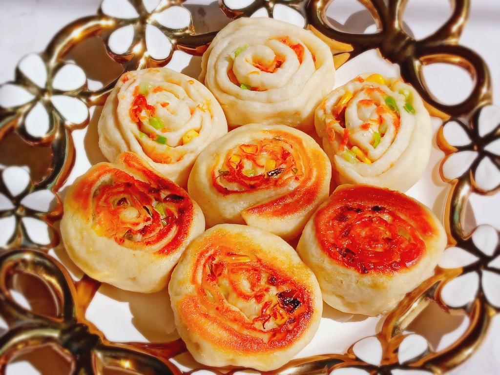 生煎香葱玉米肉松卷的做法
