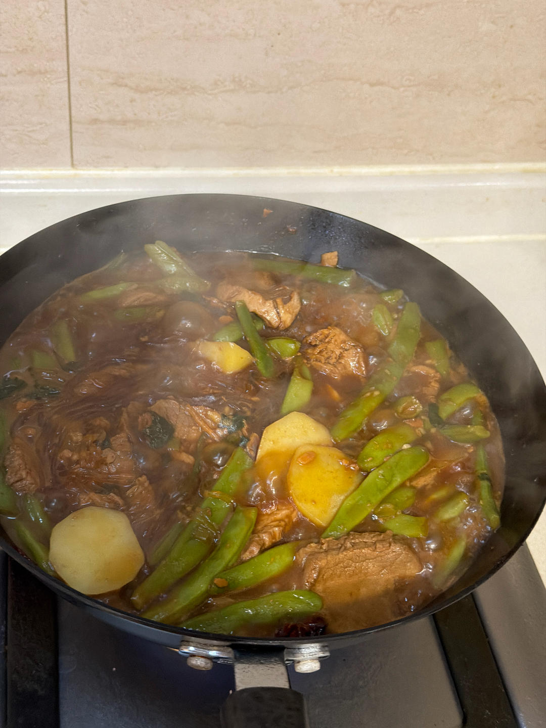 土豆豆角粉条炖肉