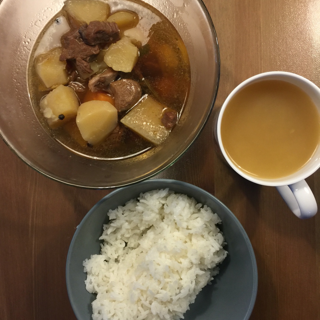 土豆炖牛肉