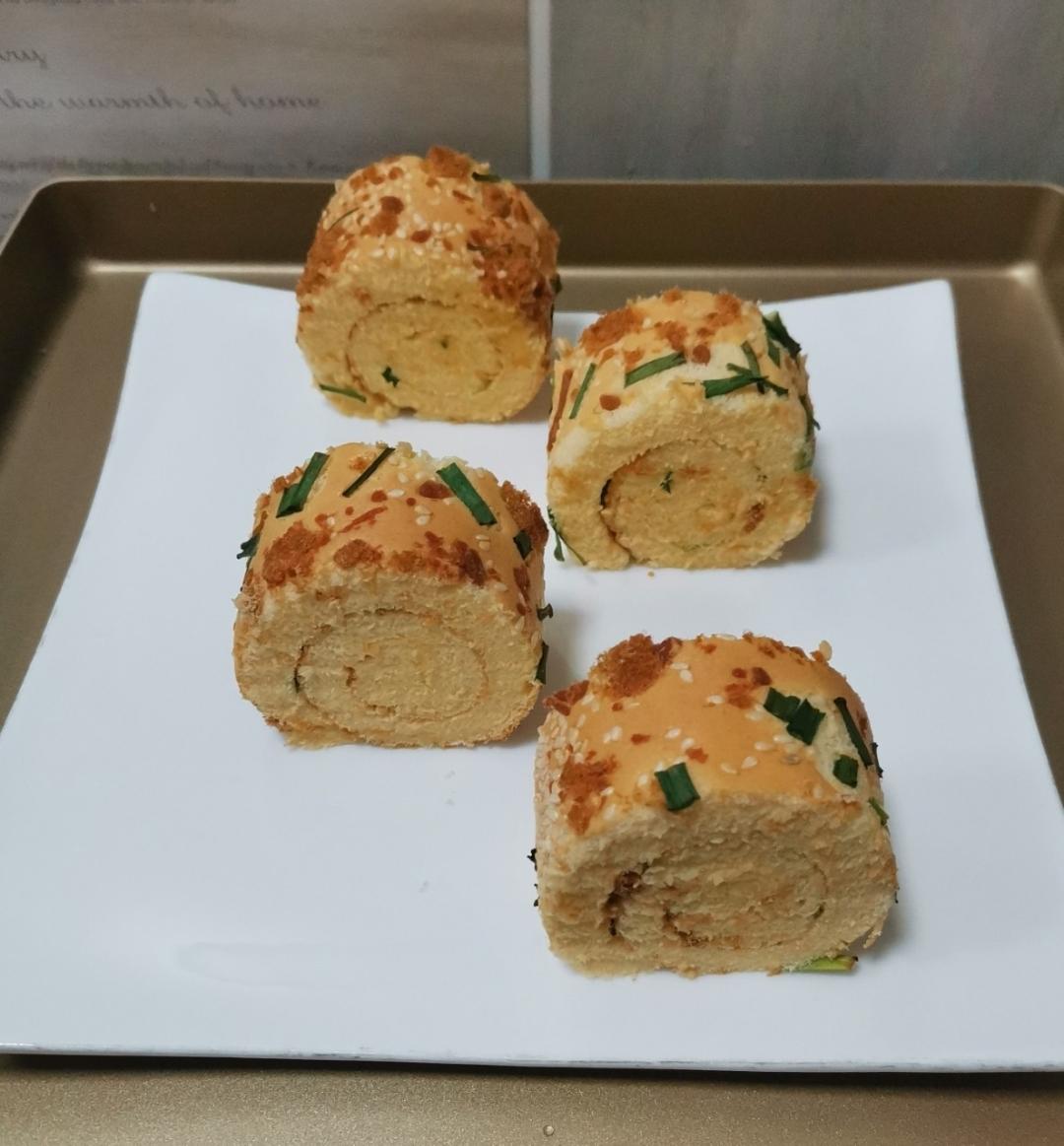 美味肉松卷-简单不开裂，零失误的蛋糕卷