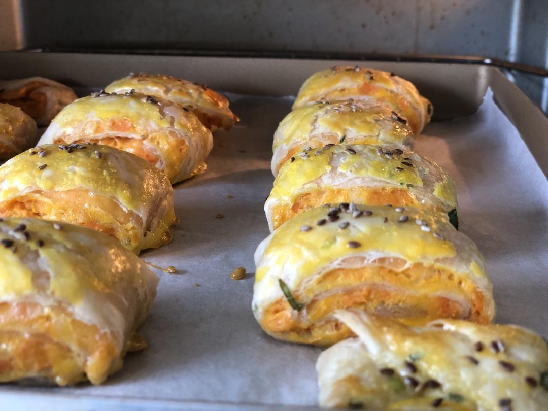 超简单的紫薯酥（手抓饼版）