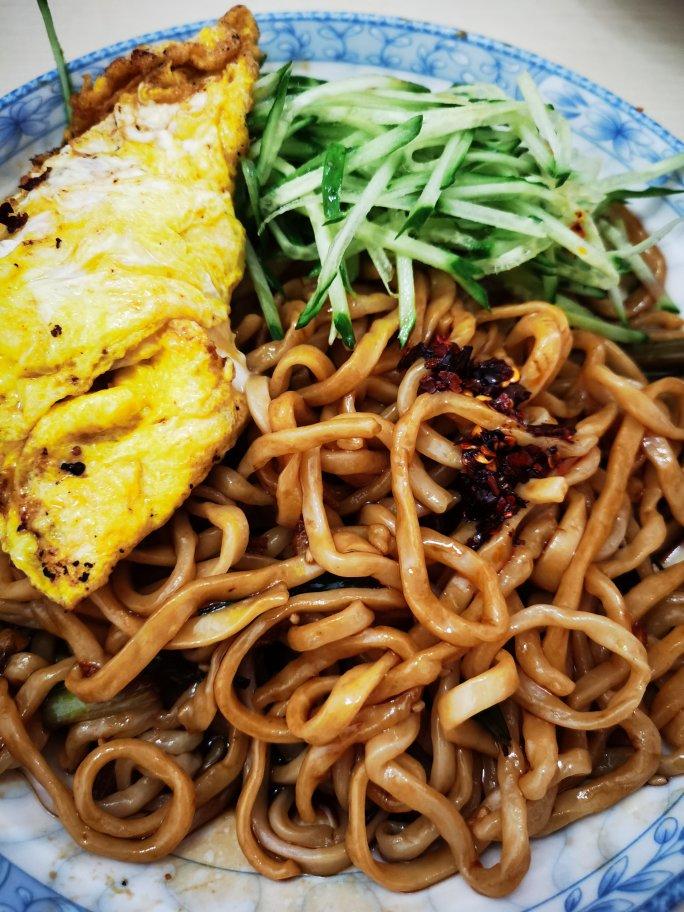 直击灵魂的葱油拌面