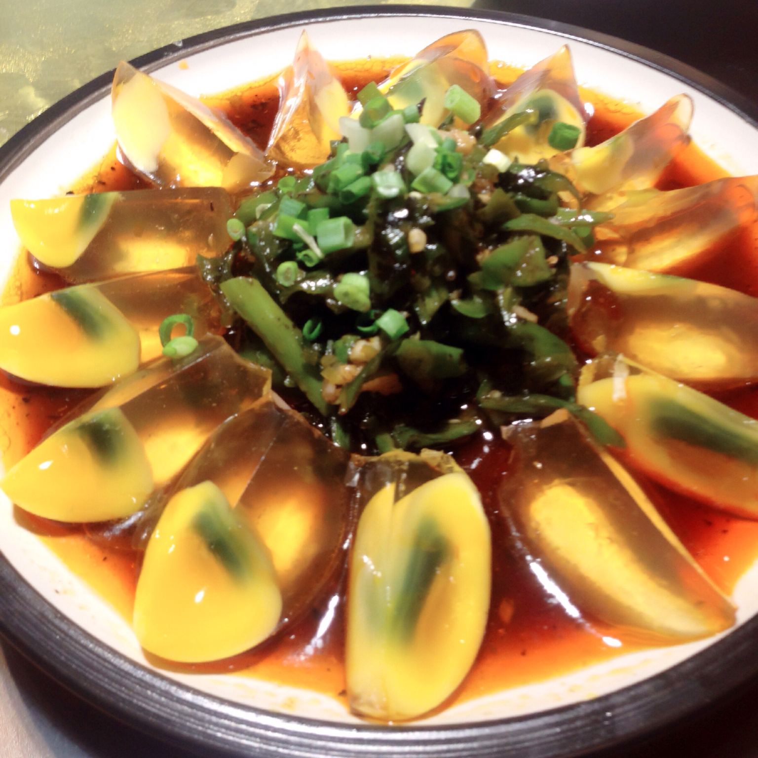 阿西巴_做的凉拌皮蛋