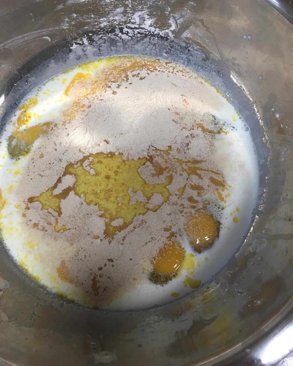 茴香鸡蛋包子