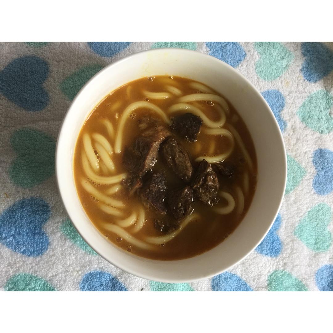 咖喱乌冬....是危险的食物