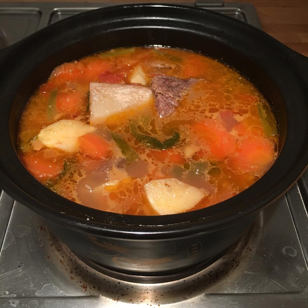 番茄牛肉煲