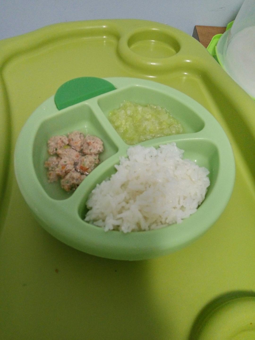 宝宝辅食之牛肉丸子冬瓜汤