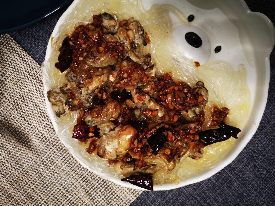 蒜蓉粉丝蒸生蚝肉