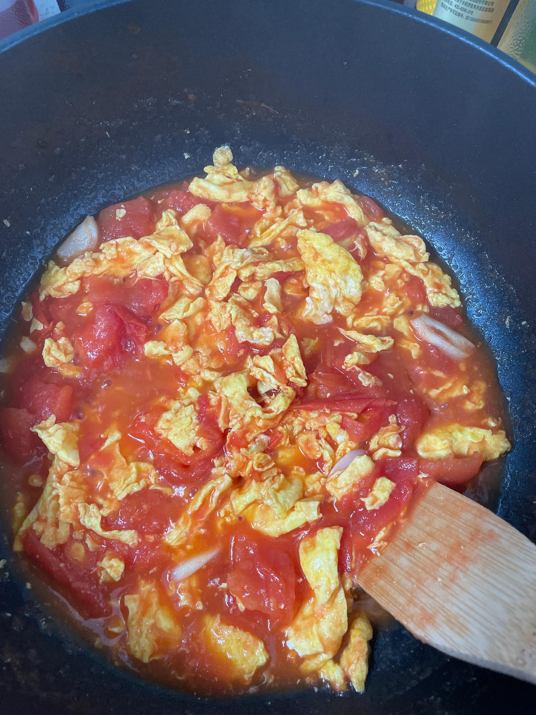 番茄炒鸡蛋（超浓的番茄味）