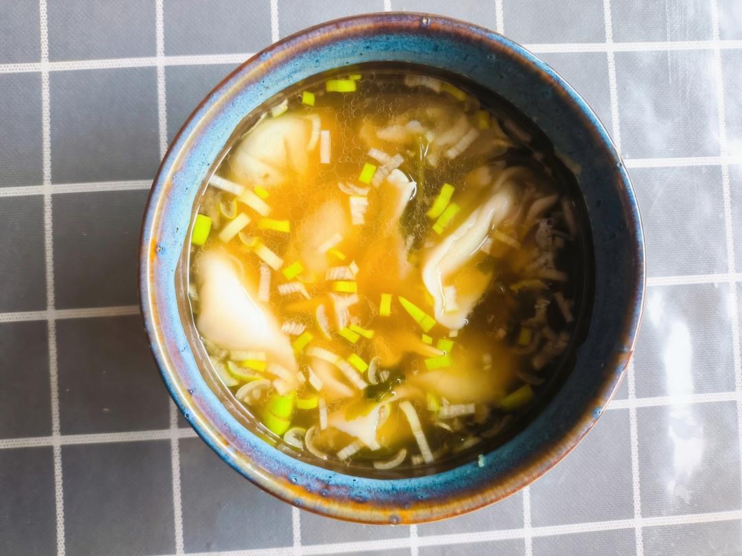 万能的馄饨汤底，可以开店那种