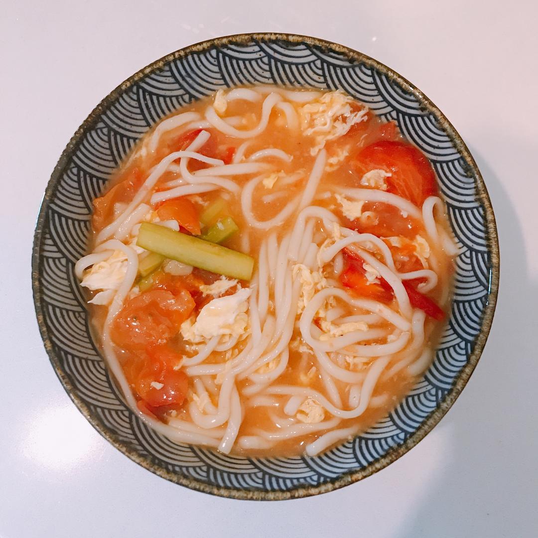 超级入味好吃的番茄鸡蛋面