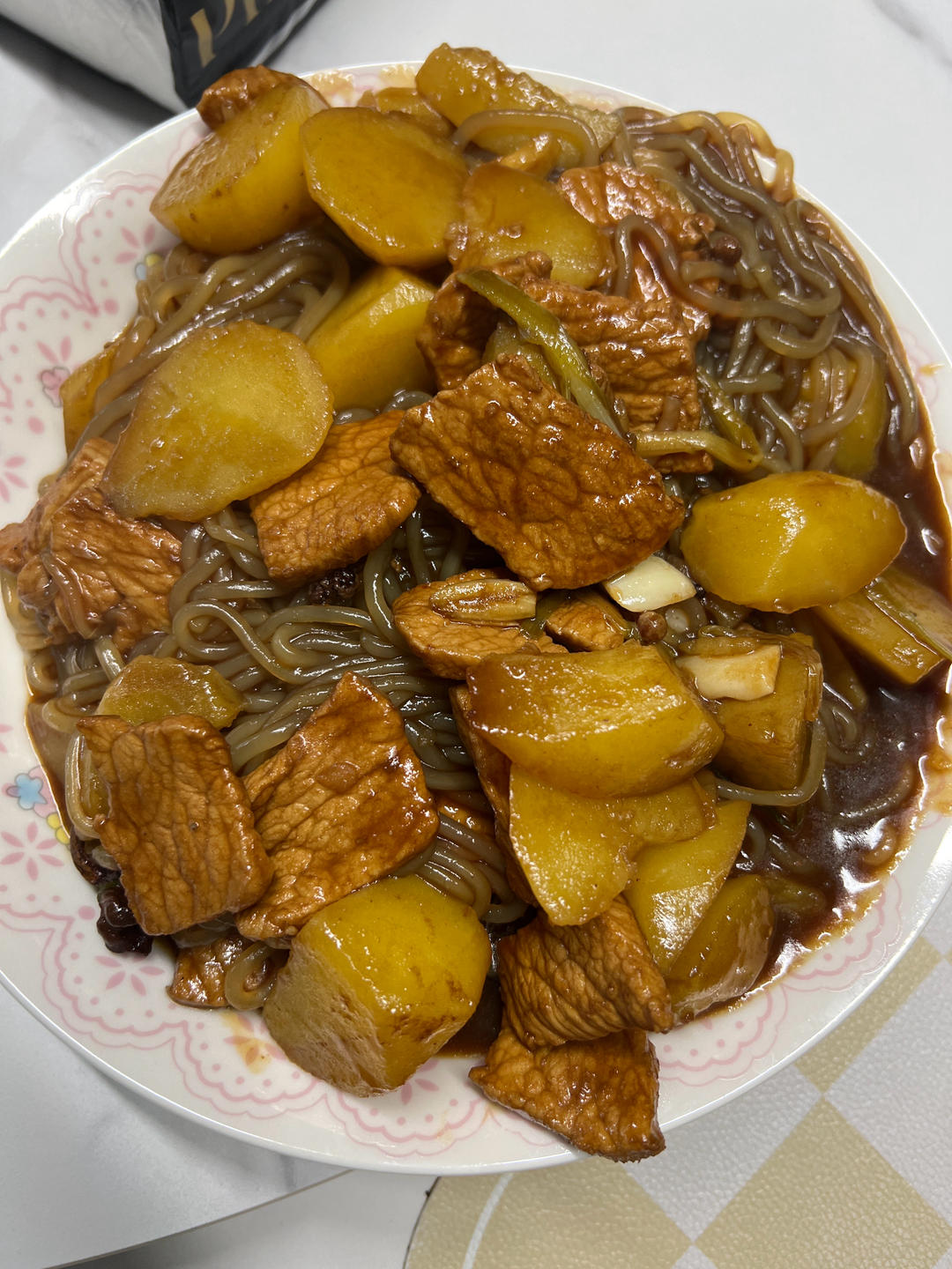 土豆炖肉豆角粉条（东北版）