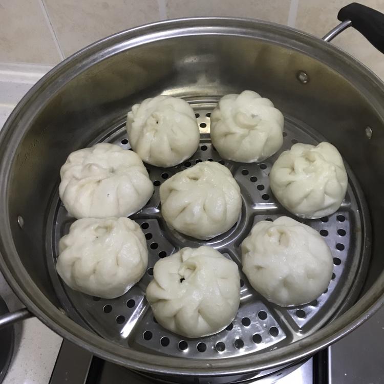酱肉包