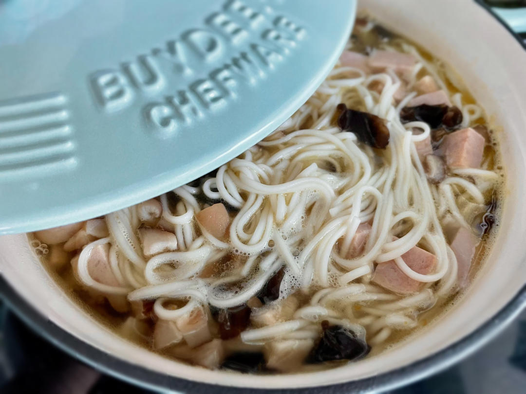 杂蔬鱼片汤【7月北鼎珐琅铸铁锅食谱】