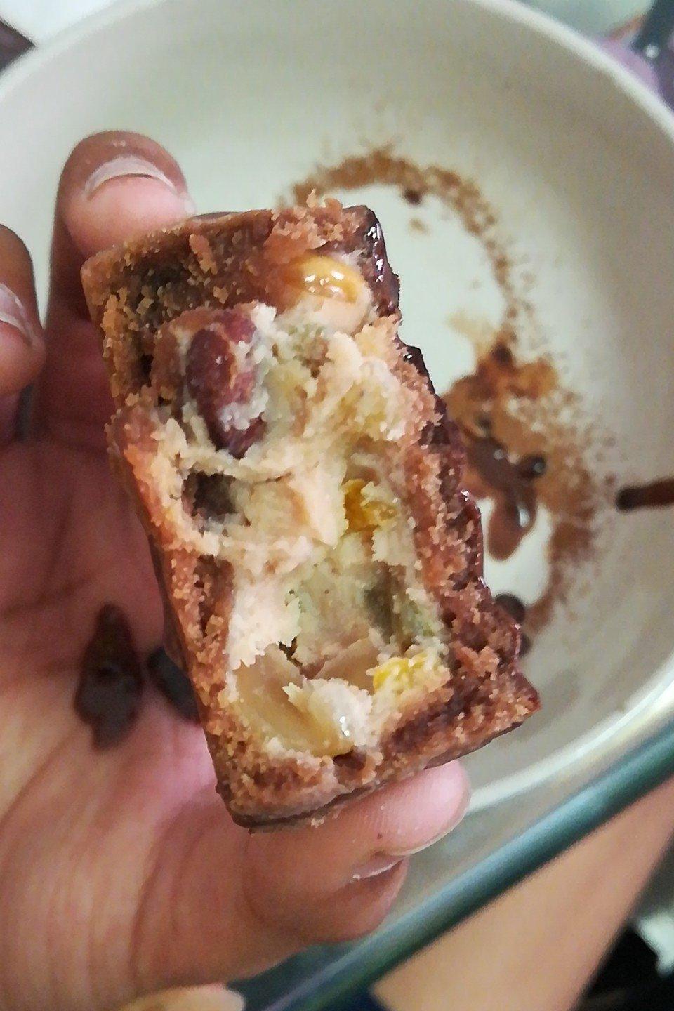 成成萌萌做的脏脏月饼