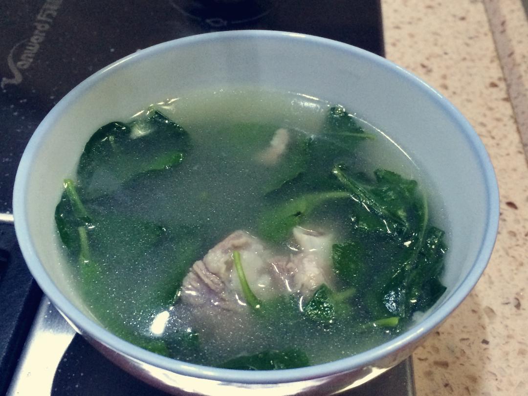 排骨枸杞汤的做法