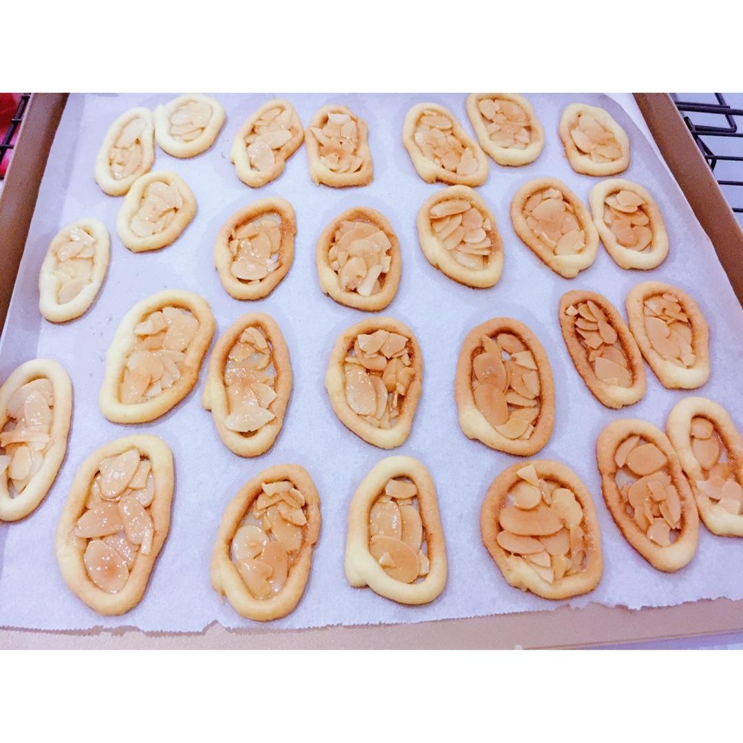 香香脆脆的——罗马盾牌饼干（视频菜谱）