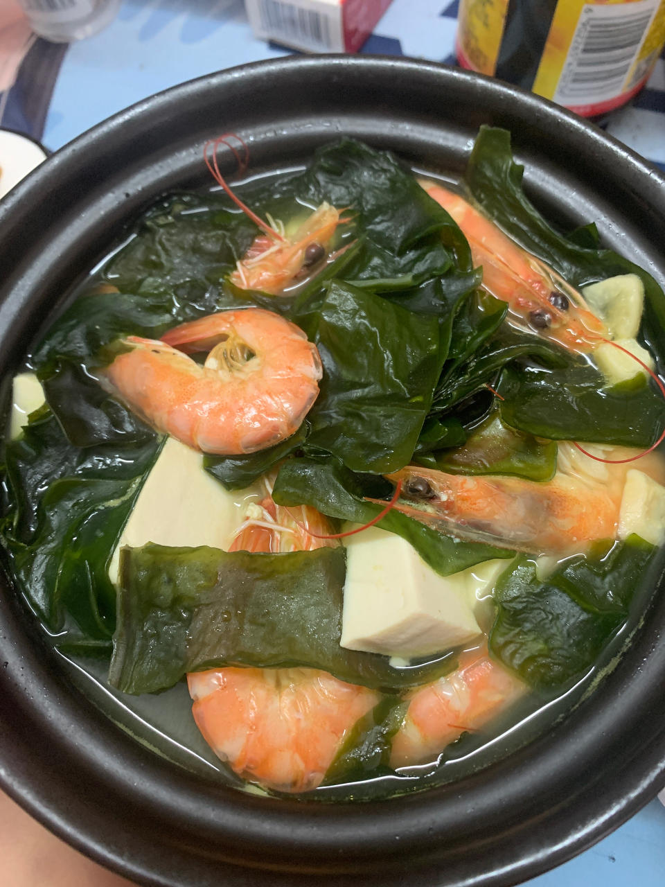 含钙量超牛奶十倍的裙带菜虾仁豆腐汤，孩子长个儿优秀菜谱