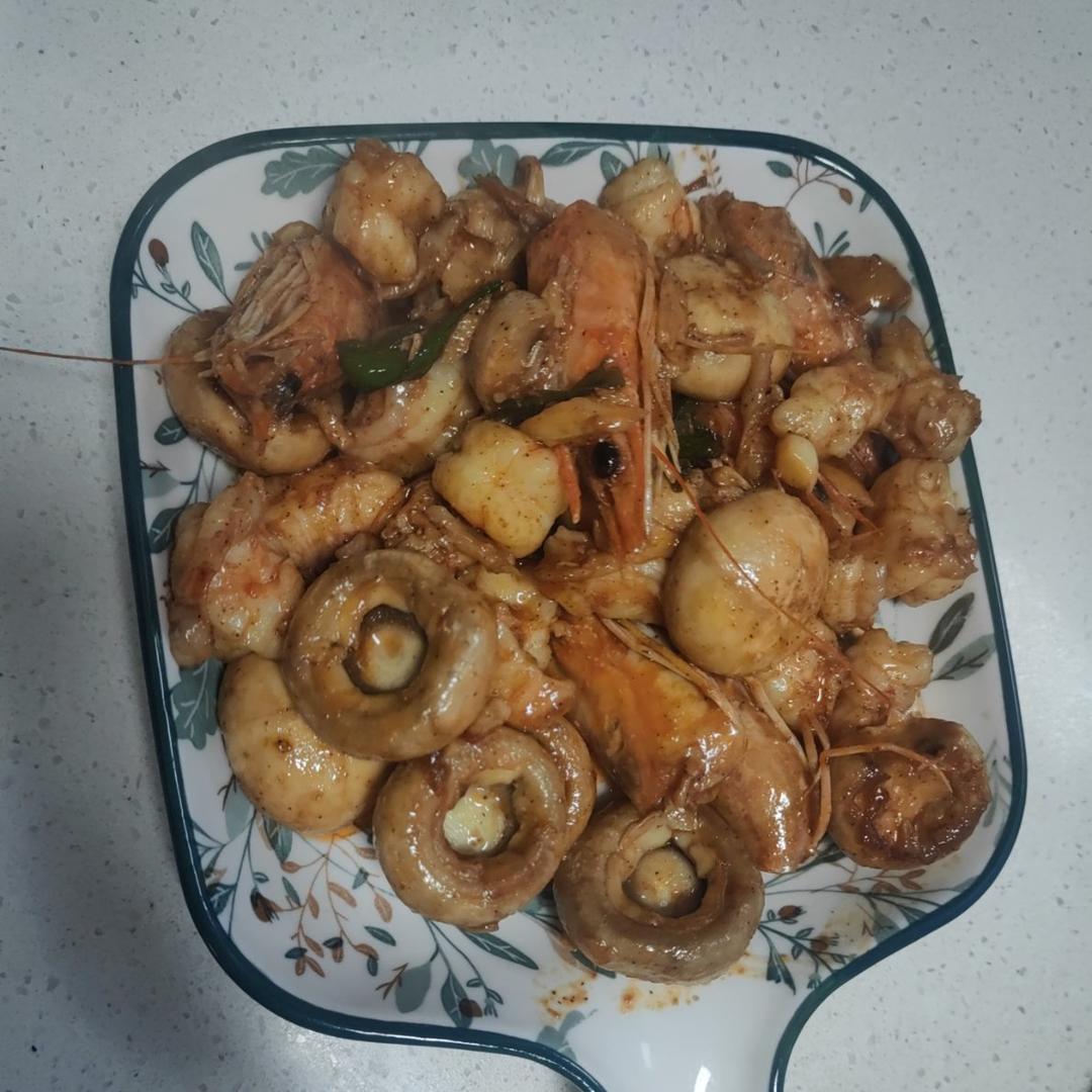 蒜香口蘑虾