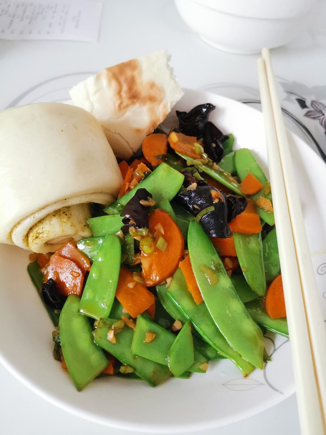 小炒荷兰豆木耳