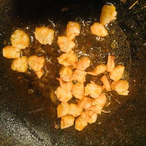 调料只用盐巨简单的虾仁豌豆的做法 步骤5
