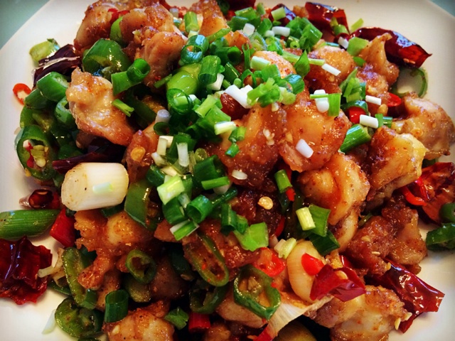 nana早茶做的火辣椒盐鸡脆骨